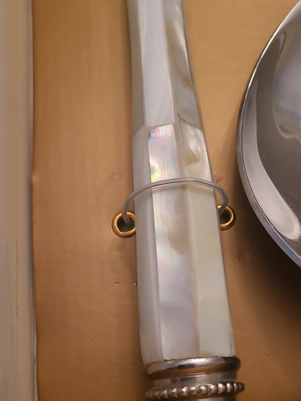 NWT L. Ralph Lauren Mother of Pearl Salad Server Set